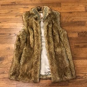 Romeo and Juliet Faux Fur Medium